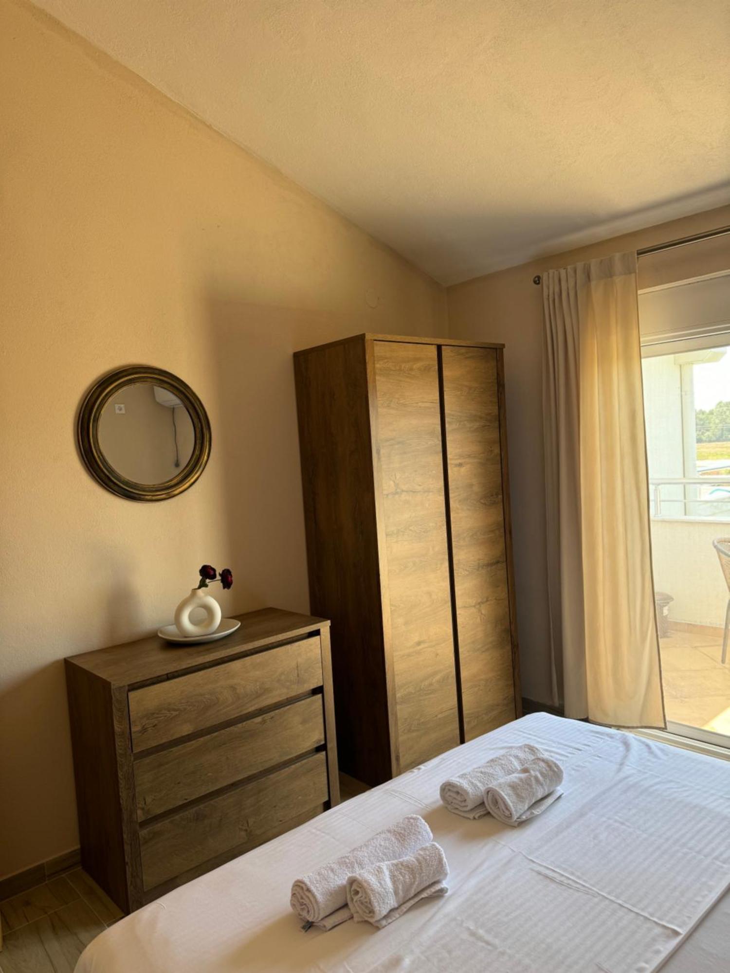 Sunrise House Apartments أولتْسي المظهر الخارجي الصورة